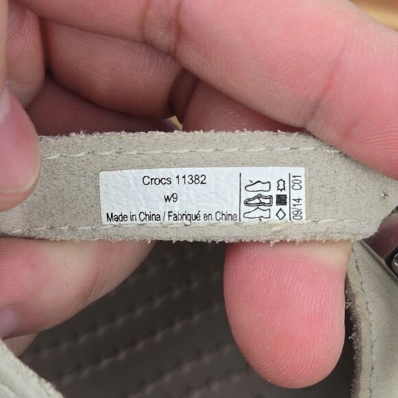 Crocs Leigh II Beige Canvas Leather Ankle Strap Casual Wedge Sandal Womens 9 - Picture 14 of 14